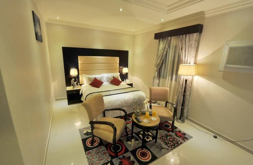 Al Olaya District Apartment | Al Janadriyah Suites Serviced Apartments