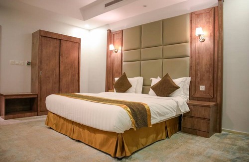 Al Kura Apartment | Areen palace hotel