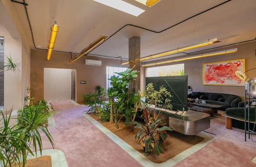 Ar Rawdah Ski Chalet | Portal Chalets With Private Pool-AlRawda