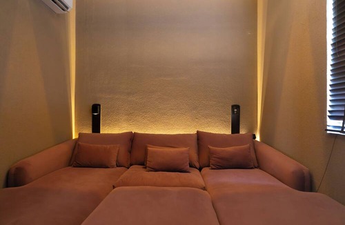 Ar Rawdah Ski Chalet | Portal Chalets With Private Pool-AlRawda