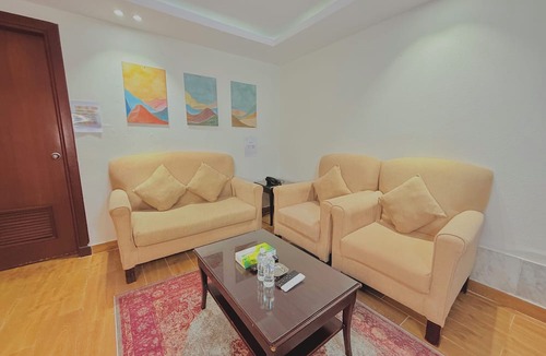 Ali Salamah Apartment | Alfursan Almotahida Serviced Apartments Alsalama Dist