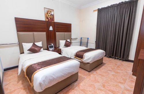 Al Mubarraz Apartment | Al Eairy Serviced Apartments Company is a one-person company 4