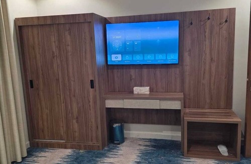 Hera Street Hotel | Julanar Alsharq Suites