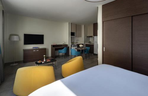 King Abdul Aziz Road Hotel | Adagio Aparthotel Jeddah Malik Road