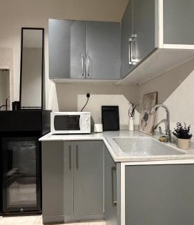 Dhahran Apartment | Studio Lovely 1 - بقلب الظهران وبالقرب من ارامكو