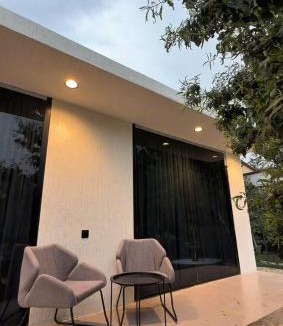 Tanomah House | استوديو أفياء