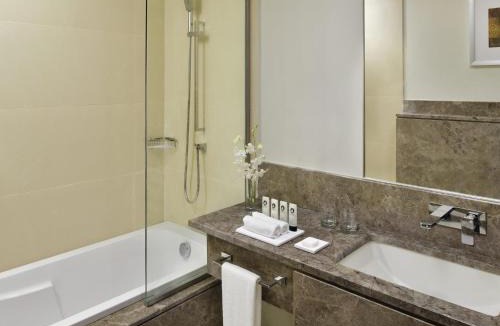 Al Andalus Hotel | Mövenpick Hotel Tahlia Jeddah