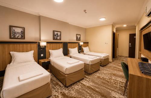 Al Aziziyah Hotel | فندق ثروات الأندلسية - Tharawat Al Andalusia Hotel