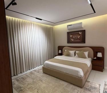 Al Faisaliyah Apartment | Aura House