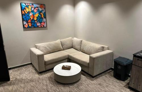 Ghirnatah Apartment | شقق ثري ستار للشقق المخدومة 4