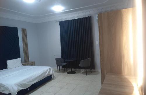 Taif Apartment | شركة فؤاد علي العزي التجارية للشقق المخدومه - الحوية - طريق الرياض
