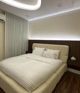 Unaizah Apartment | شقه بغرفة نوم مريحه وصاله انيقه