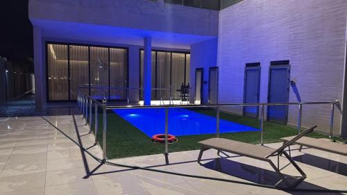 Dhahran Ski Chalet | منتجع شاطئ الدانةAzURE SHELL