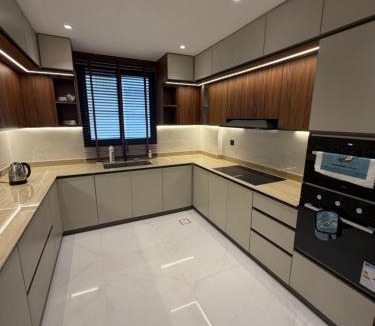 Al Khobar Apartment | شقه فاخره بالخبر 3 غرف نوم ومسبح و صاله رياضه حي البحر