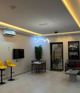 Al Bahah Ski Chalet | شالية سكوْن