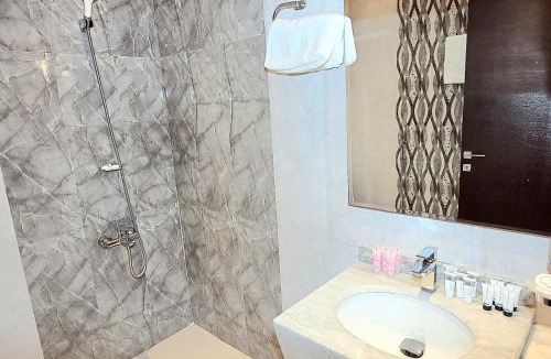 Al Ulaya Apartment | توارن للشقق المخدومة اقتصادي