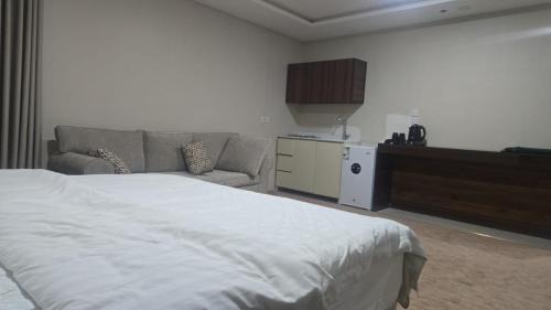 Al Aziziyah Hotel | اطلالة العزيزية لشقق المخدومة
