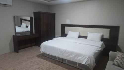 Al Aziziyah Hotel | اطلالة العزيزية لشقق المخدومة