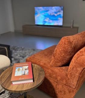 Tabuk Apartment | شقة أنيقة بصالة وغرفة نوم 509