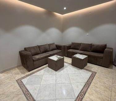 Al Bahah Apartment | رفاء الذهبية للشقق المخدومة 2