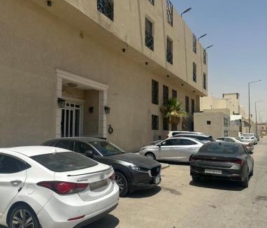 Al Aziziyah Apartment | Abeer1