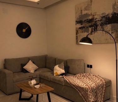 Buraydah Apartment | غرفه وصاله بتصميم راقي وفندقي