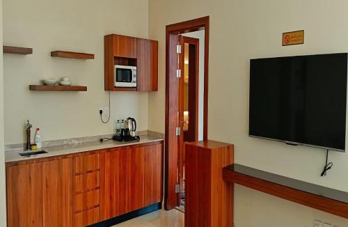 Ash Shati Hotel | المهاجر للشقق المخدومة بالكورنيش