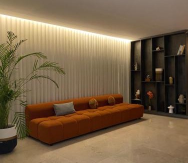 Tabuk Apartment | شقة مودرن صالة وغرفة نوم دخول ذاتي