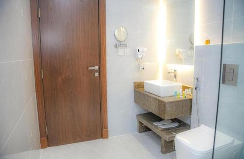 Ash Shati Hotel | المهاجر للشقق المخدومة بالكورنيش