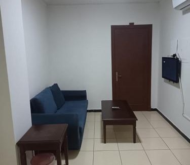 Hera Street Apartment | الجميرة الحديثة