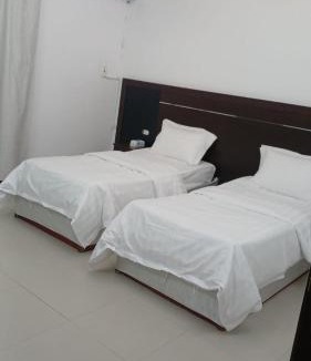 Taif Hotel | شركة المونكس - براق الصيانة للشقق المخدومة