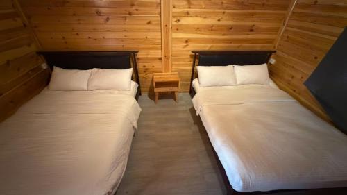 Banban Ski Chalet | شاليه 3 سحابة تمبر هاوس