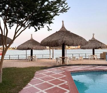 Durrat Al-Arous Apartment | درة العروس شقة دوبلكس دورين مطلة على المسبح