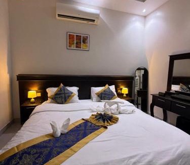 Eastern Province Apartment | فندق عبق الشرق