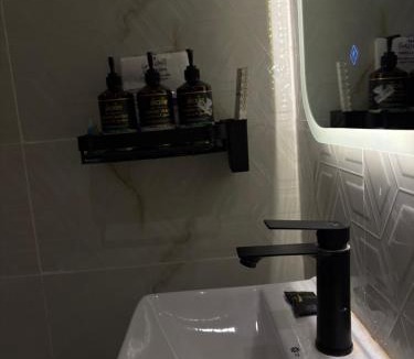 Riyadh Apartment | استديو فندقي بتصميم حديث وحصري