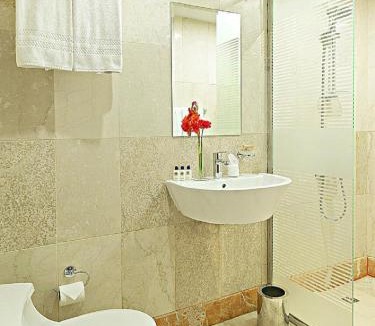 Ajyad Hotel | Nour Althuria Hotel - Elaf Almaqam