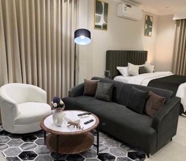Al Khobar Apartment | استديو انيق يناسب احتياجك