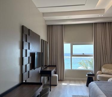 Al Wajh Hotel | فندق مارروسو