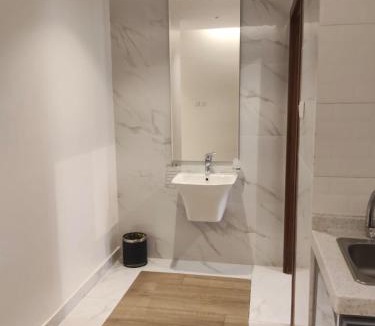 Ash Shafa Apartment | ريفر لايت للشقق المخدومة