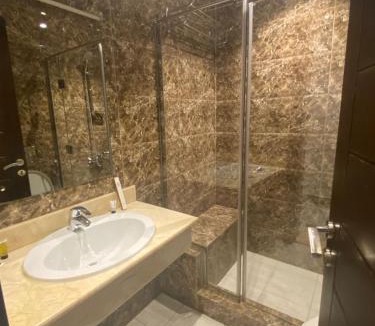 Al Bawadi Hotel | Gardenia Park Quraish hotelفندق جاردينا بارك قريش