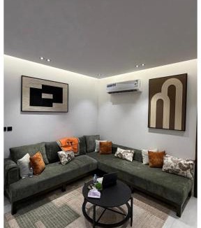 Al Bawadi Apartment | Spacious Two-Bedroom Apartment with a Large Living Room, comfortable and well organized, perfect for a relaxing stay