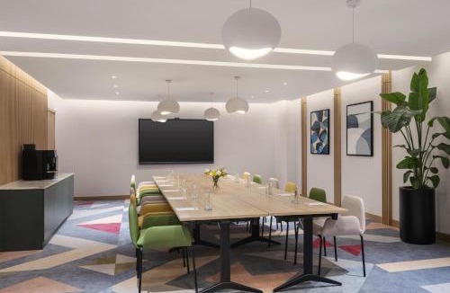 Jeddah Hotel | Hampton By Hilton Jeddah Souq7