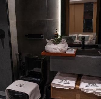 Taif Apartment | فندق شذا الجبال