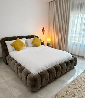 Sari Street Apartment | QY suites