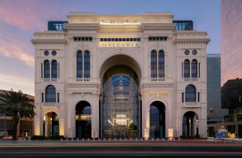 Jeddah Hotel | The Hotel Galleria Jeddah, Curio Collection by Hilton