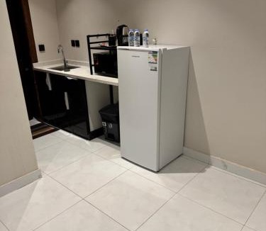 AlUla Apartment | Suite aloraini اجنحة العريني 2