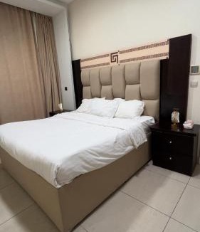 Ash Shati Apartment | شقة داماك الفاخرة المطلة على البحر