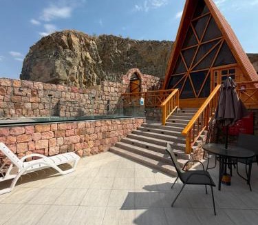 Taif Ski Chalet | منتجع اكواخ الغيم