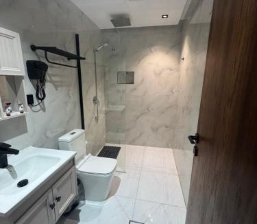AlUla Apartment | Suite aloraini اجنحة العريني