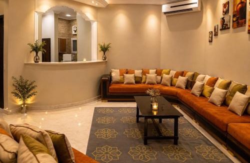 Al Kura Apartment | رومانوس